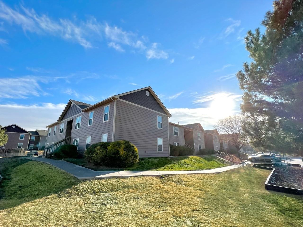 Sundance Apartments - Photo 2 of 4