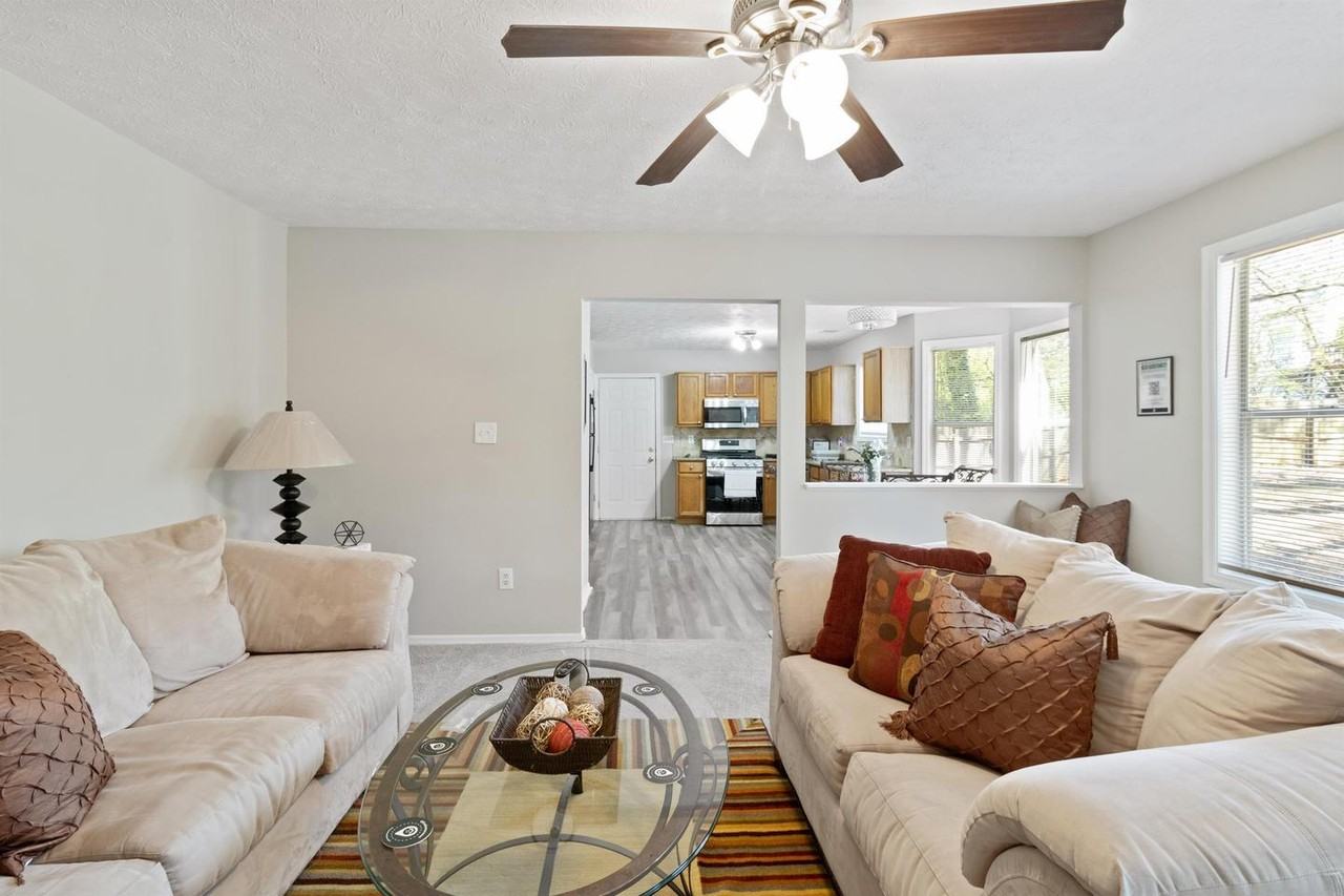 Spacious Lithonia Gem in a Quiet Community - Photo 5 of 19