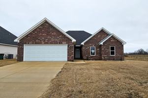 featured image of 102 Clearwater Dr