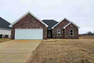 102 Clearwater Dr - Photo 1 of 1