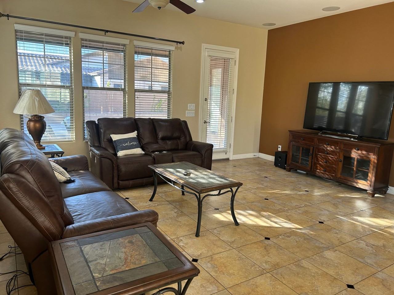 17700 N 93rd St - Photo 6 of 37