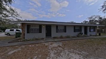 featured image of 923 E Poinsettia Ave