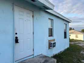 1125 W 28th Street Riviera Beach FL 33404 - Photo 1 of 1