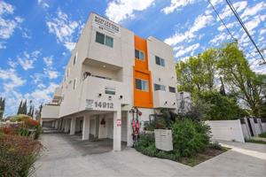 featured image of 14912 Wyandotte Street