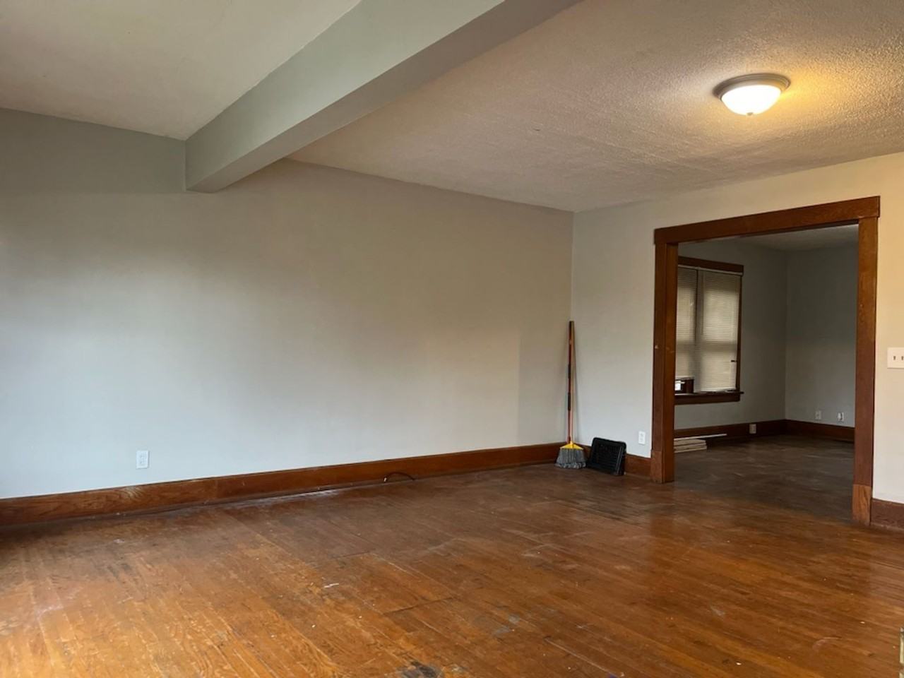 427 Elgin Ave Nw - Photo 3 of 9