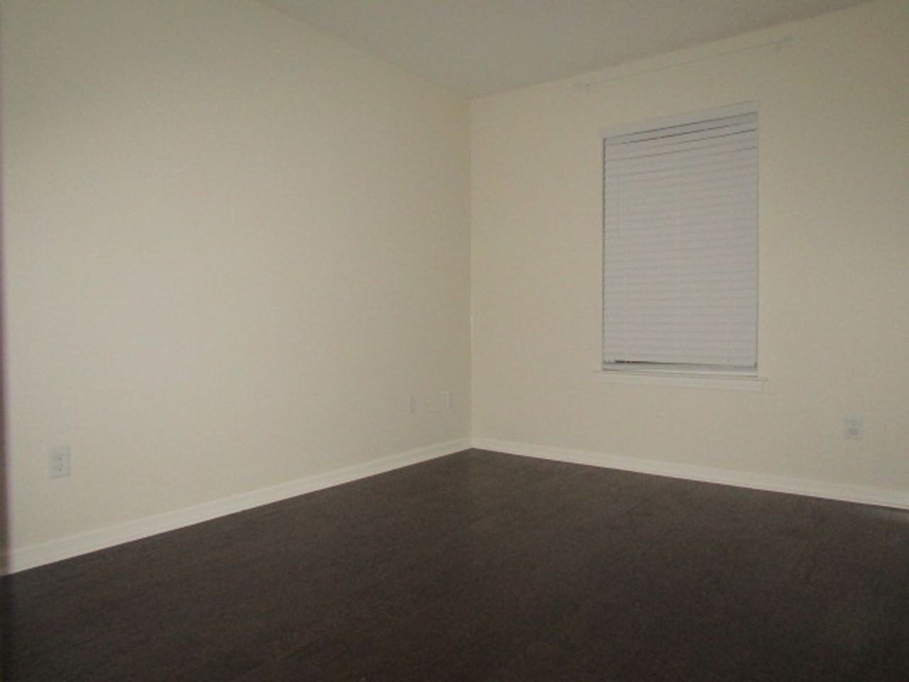 7218 Quail Hollow Dr - Photo 4 of 8