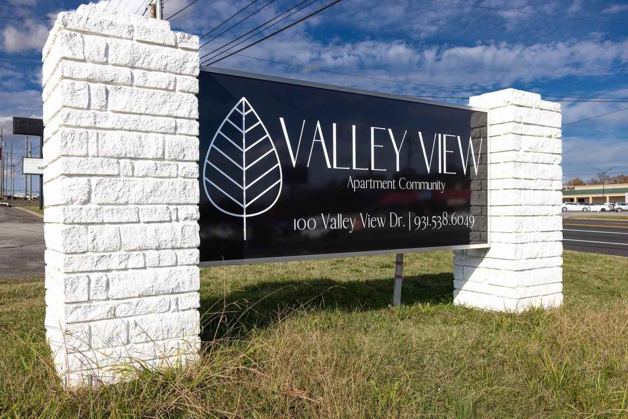 Valley View Apartments - Photo 2 of 33