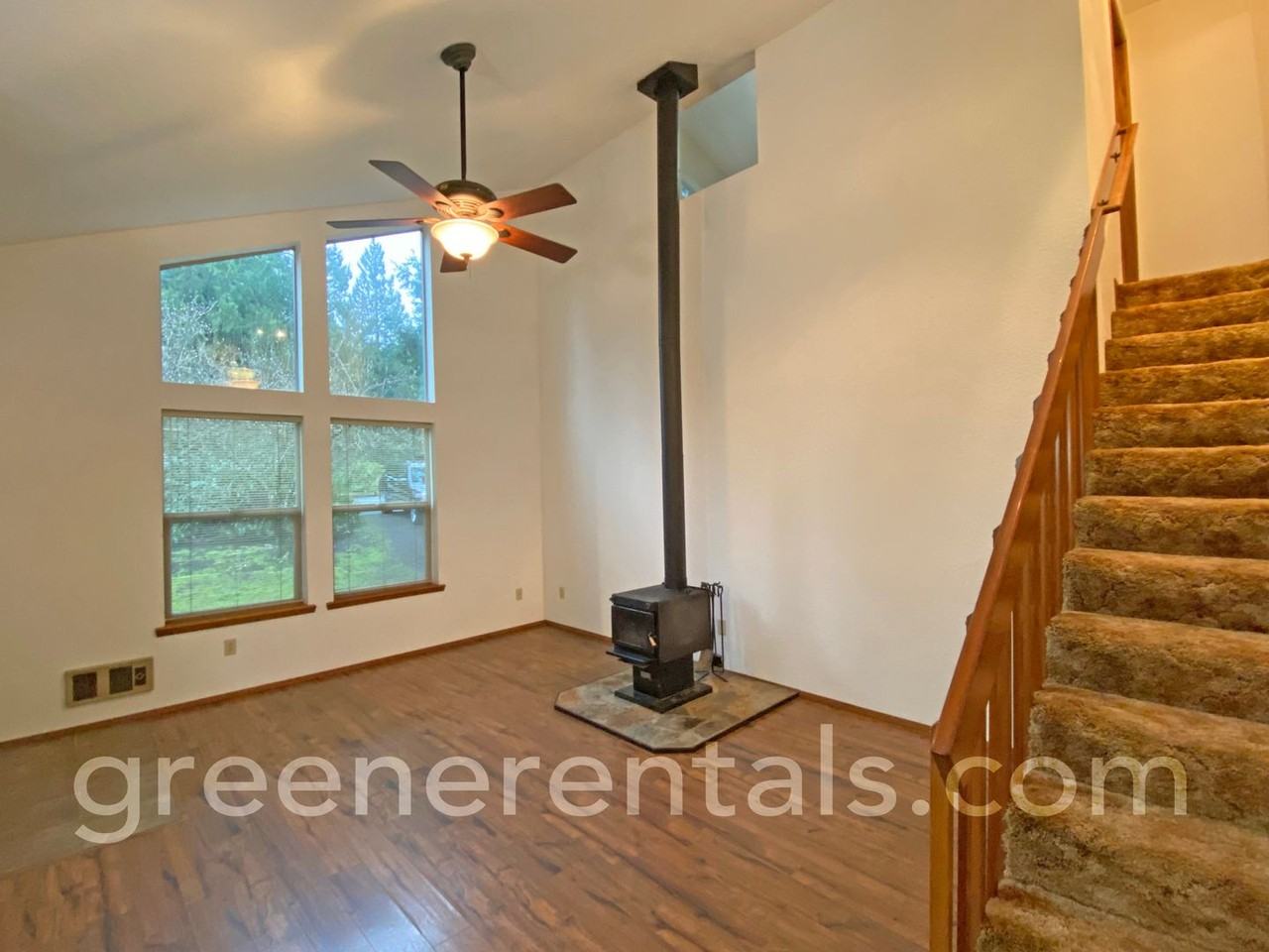 1238 Irving St Sw - Photo 3 of 20