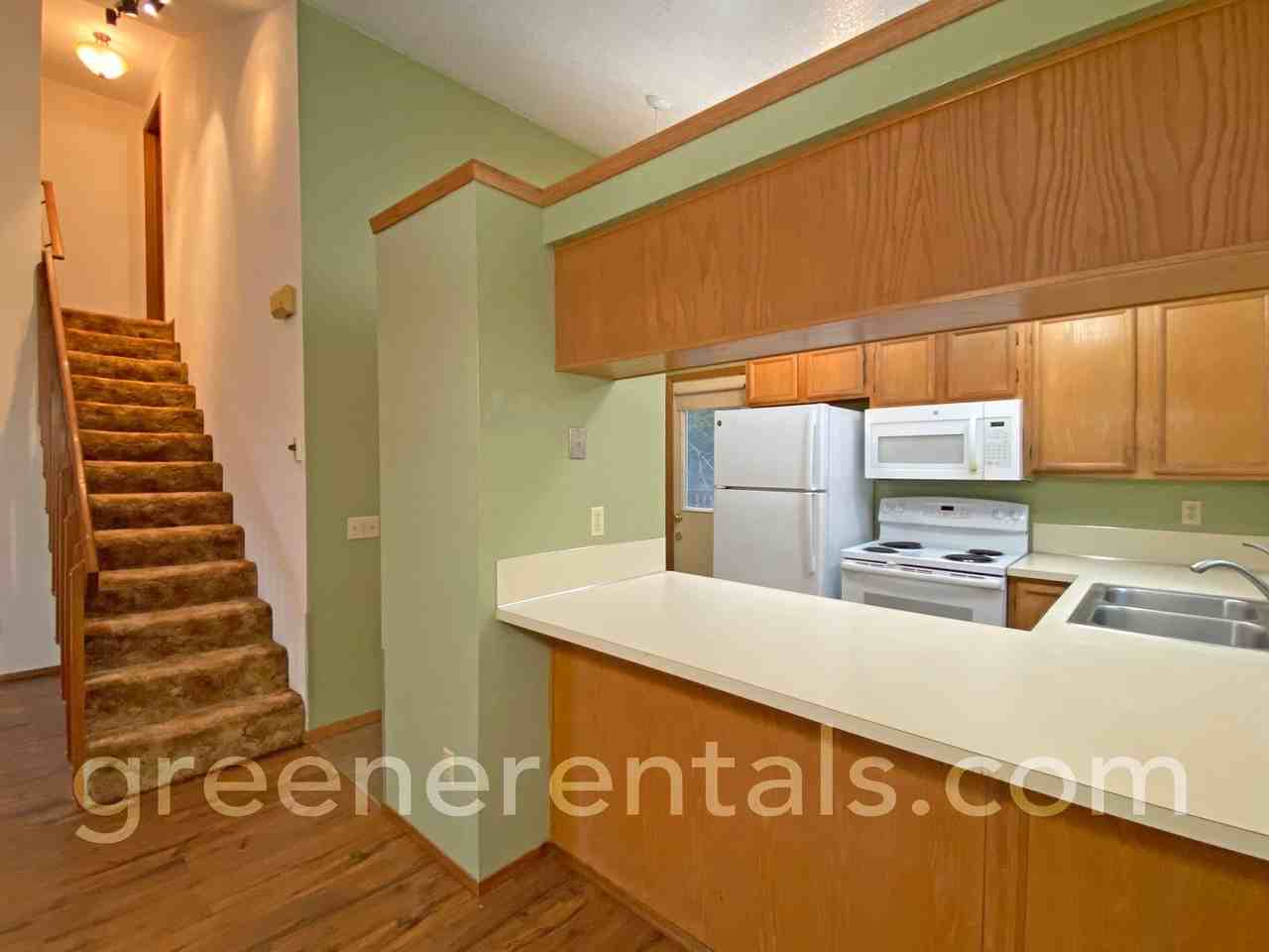 1238 Irving St Sw - Photo 5 of 20