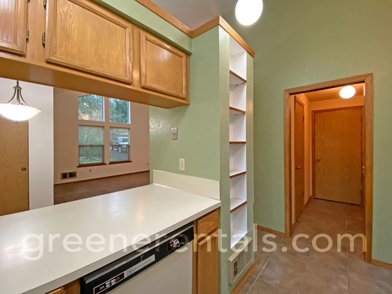 1238 Irving St Sw - Photo 7 of 20