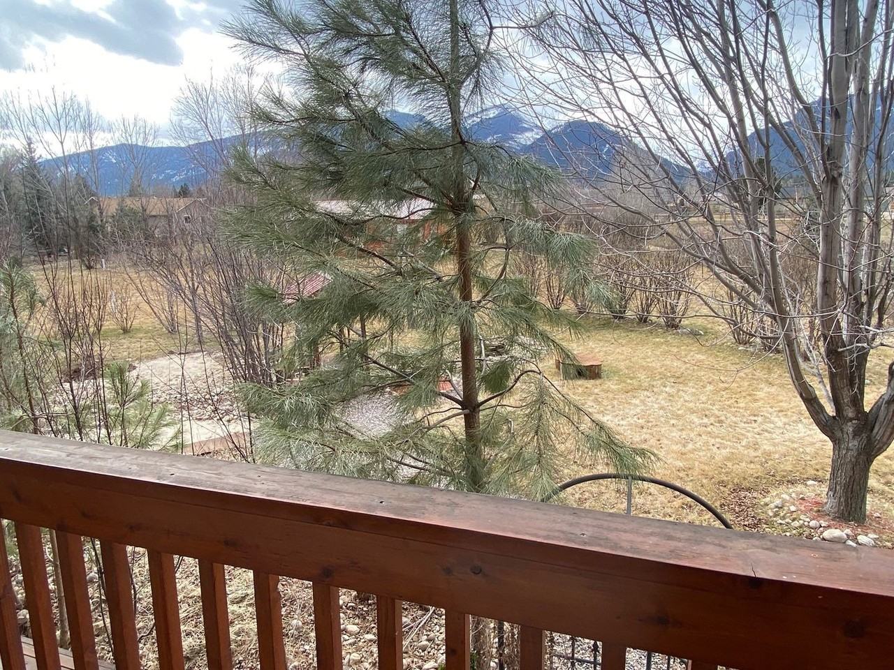 3979 Stevensville River Rd - Photo 4 of 21