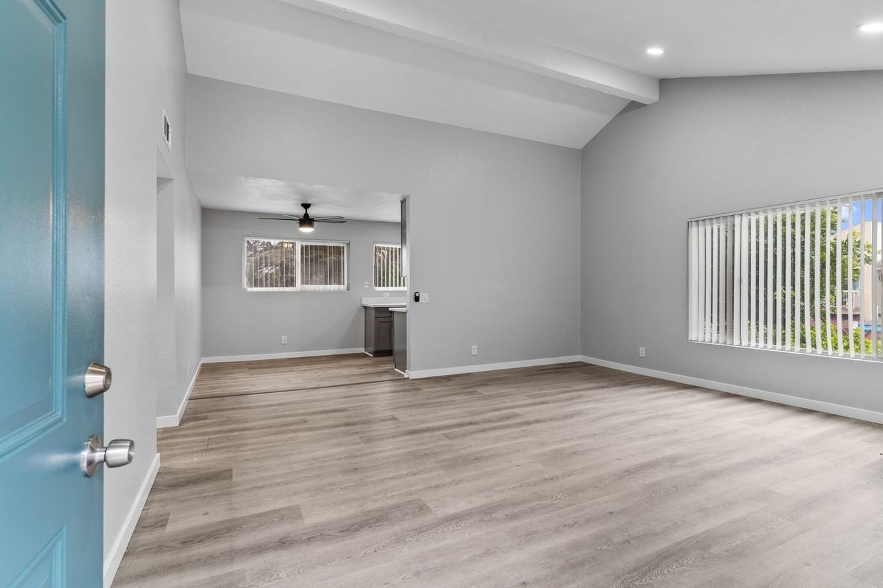 8101 Larson Avenue - Photo 6 of 47