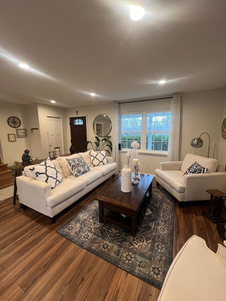 1810 Highridge Dr - Photo 7 of 24