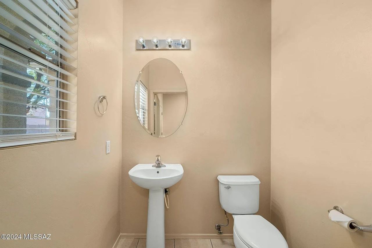 1626 W Homecoming Way - Photo 6 of 49