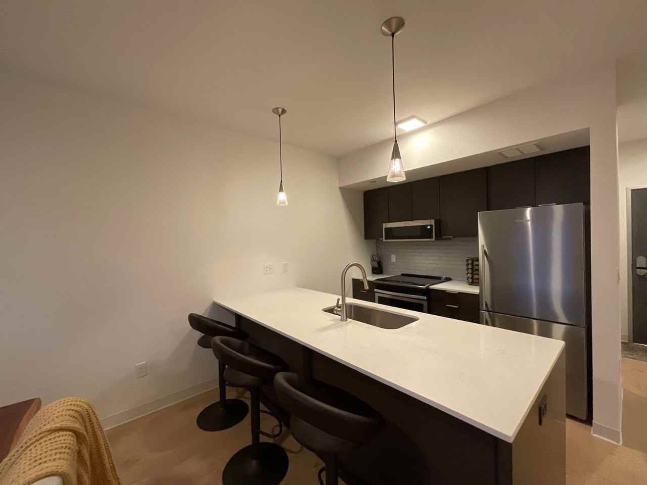 718 W Babcock St #210 - Photo 7 of 15