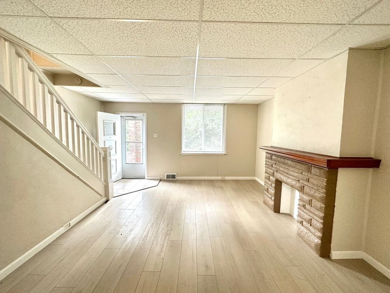 1519 Rutherford Ave - Photo 3 of 14