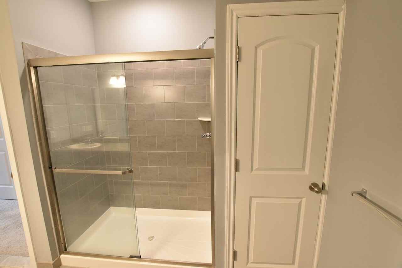 54264 Bay Point Dr - Photo 6 of 30