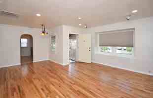 featured image of 1619 S Ditmar St