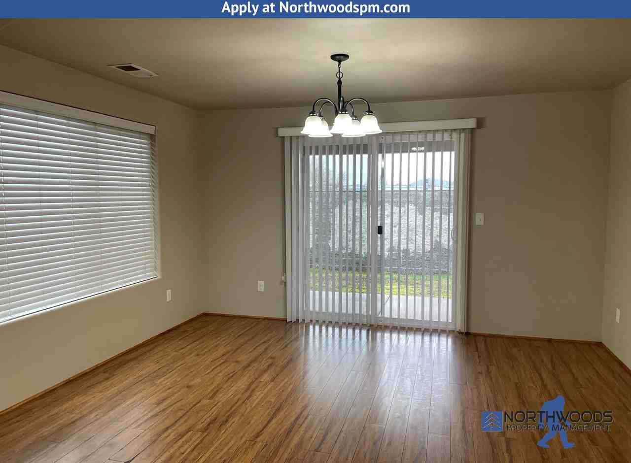 209 Reanna Way - Photo 3 of 20