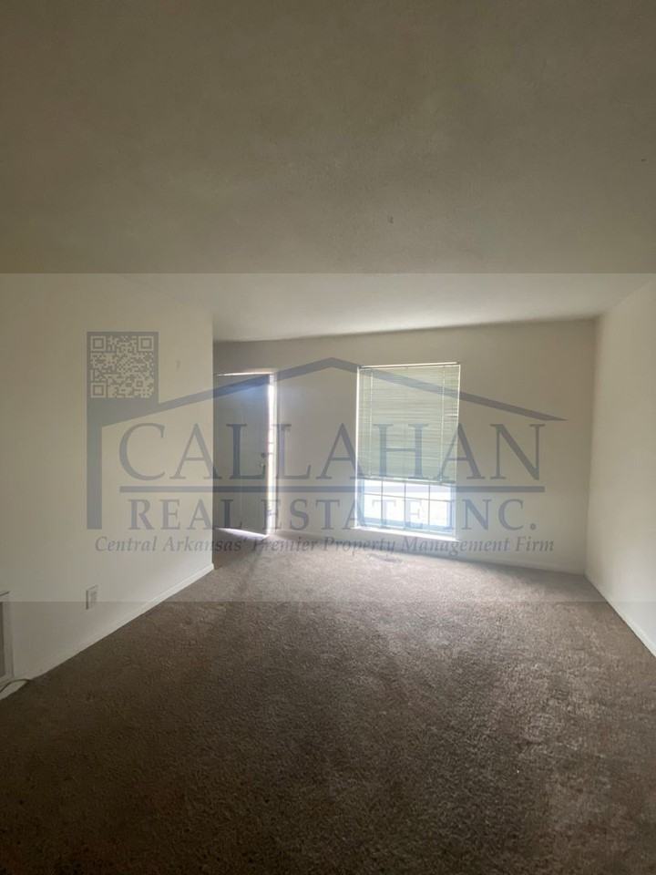 903 W Scenic Dr - Photo 2 of 16