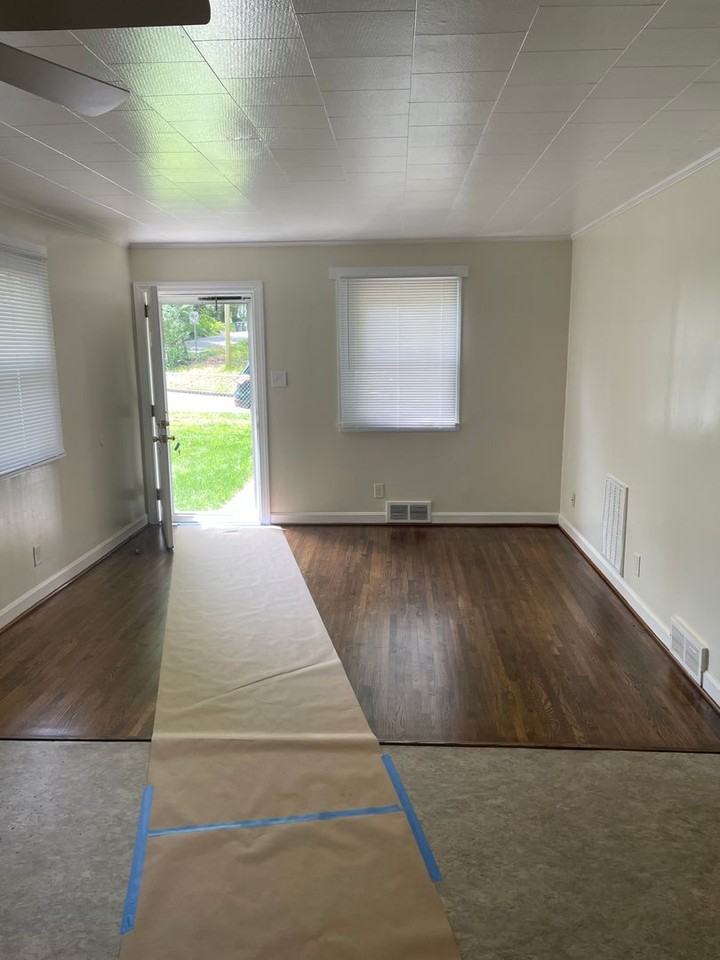 847 Goldfloss St - Photo 4 of 10