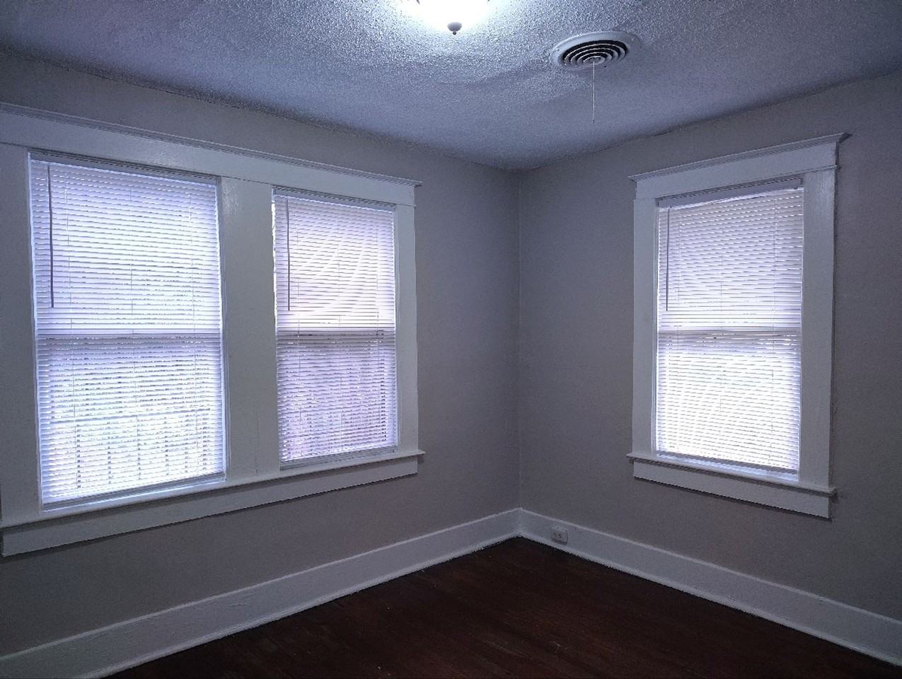 508 Josephine St - Photo 2 of 13