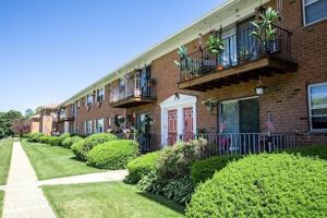 featured image of 705 Washington Gdns