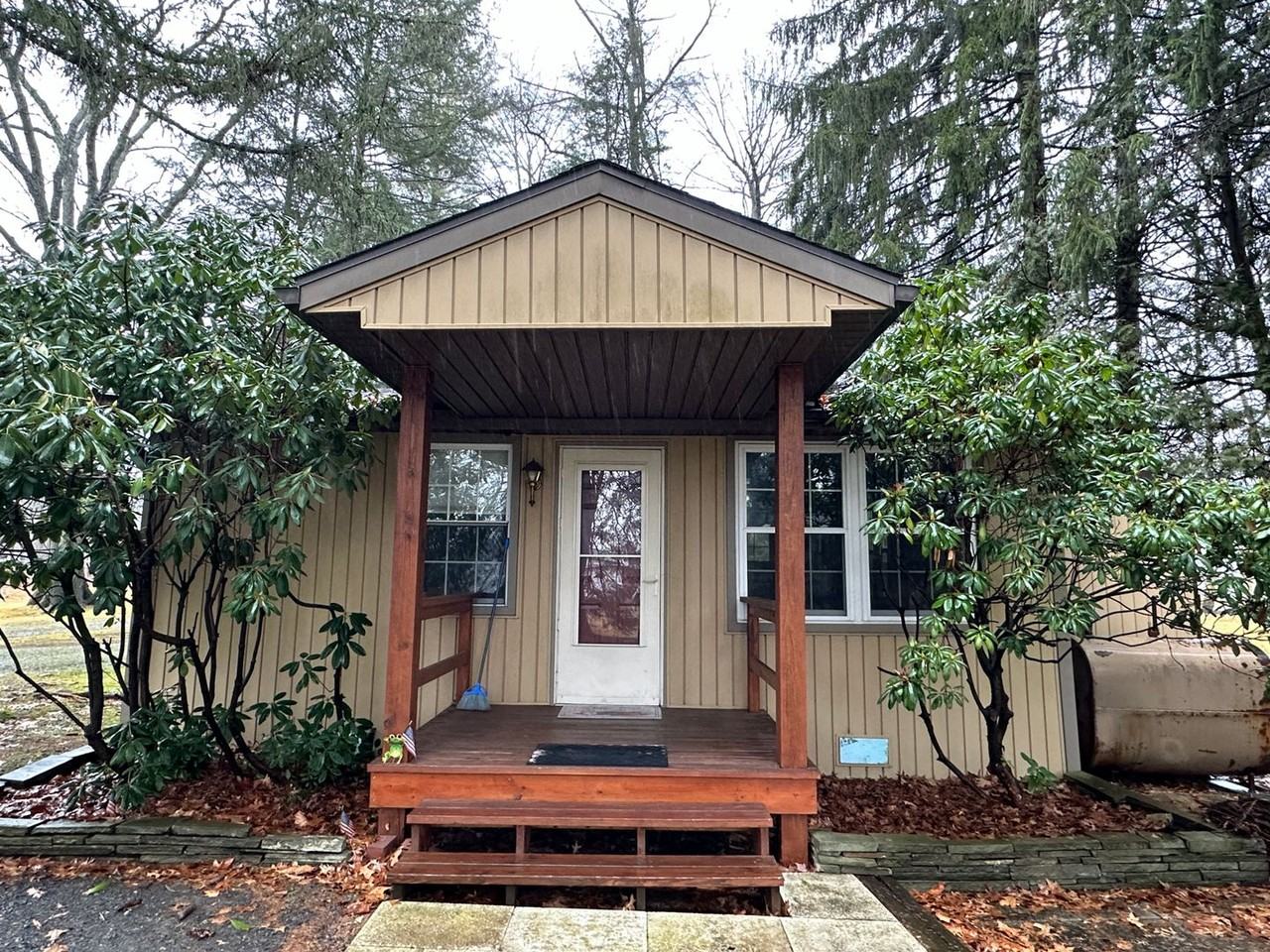 16 Duke St - Photo 2 of 14