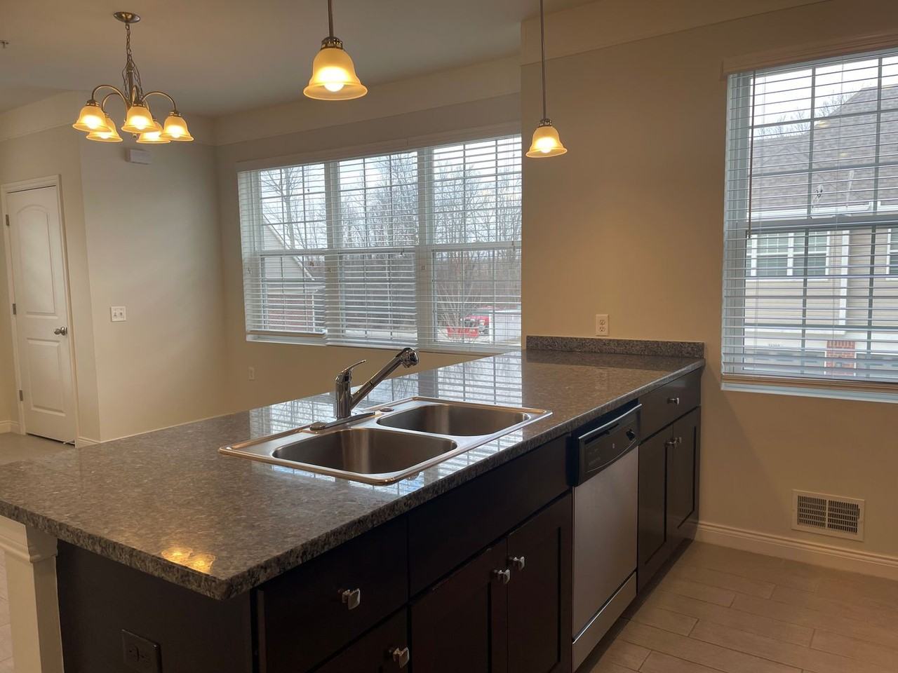 54253 Calusa Drive - Photo 5 of 38