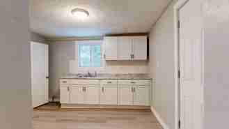 3332 Walton - Photo 1 of 1