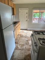 featured image of 1436 Swan St