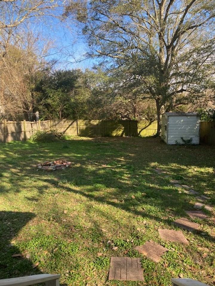 2414 15th Ave - Photo 2 of 11