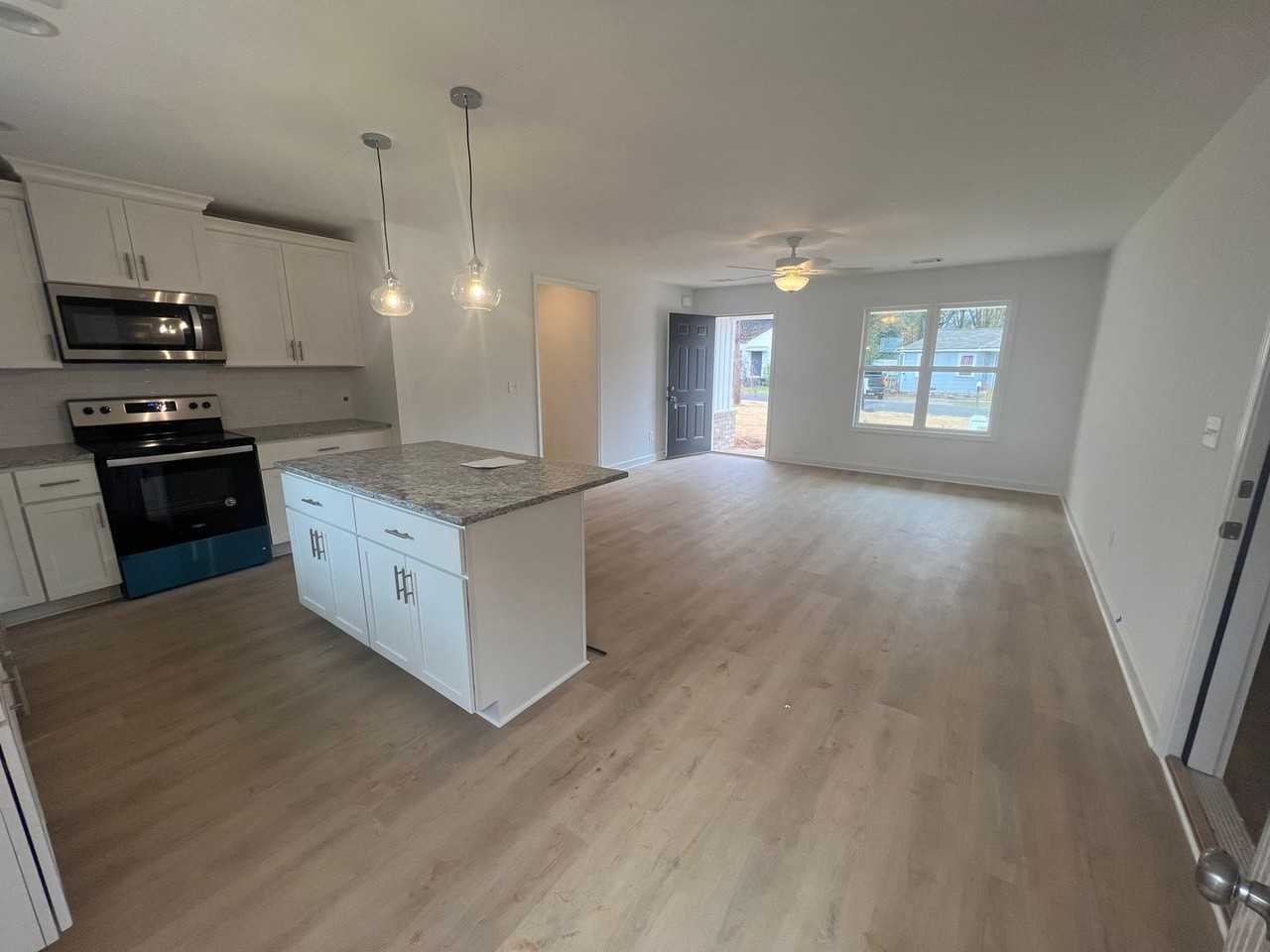 2911 Patton Ave - Photo 6 of 29