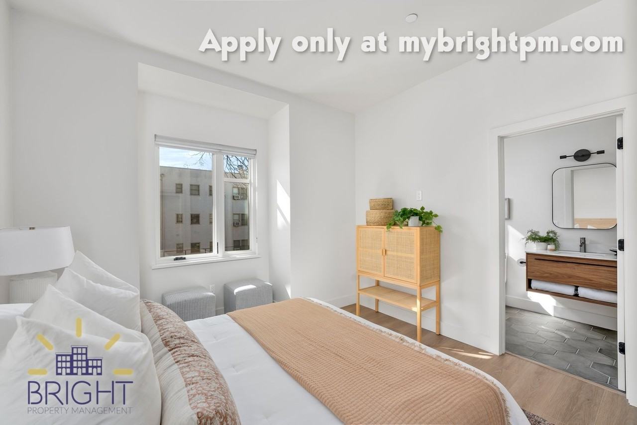 Union Court - Photo 3 of 31