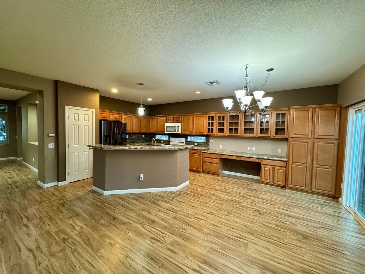 9577 Fetlock Way - Photo 3 of 30