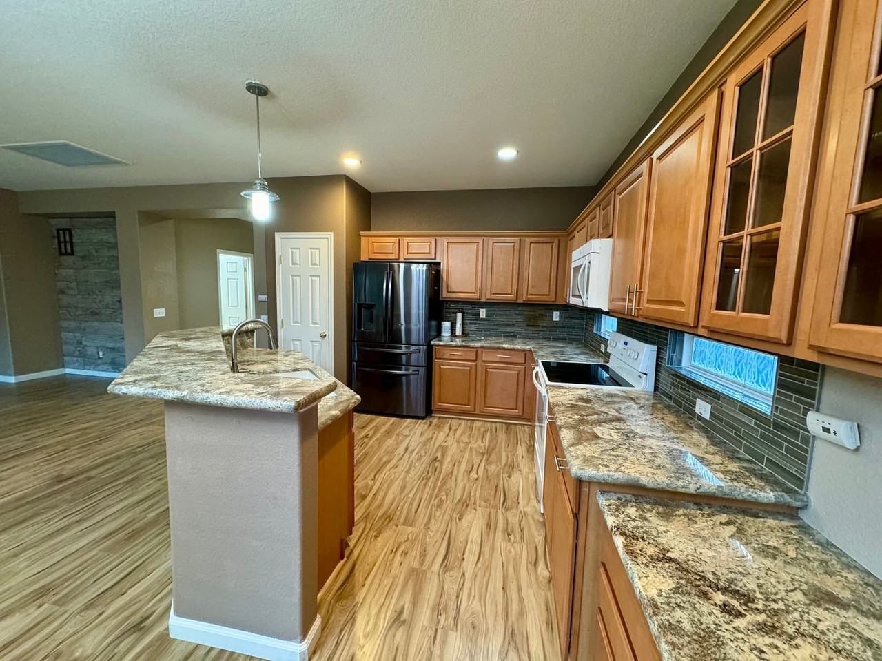 9577 Fetlock Way - Photo 4 of 30