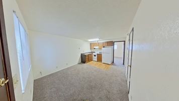 featured image of 710 E 15th Aly