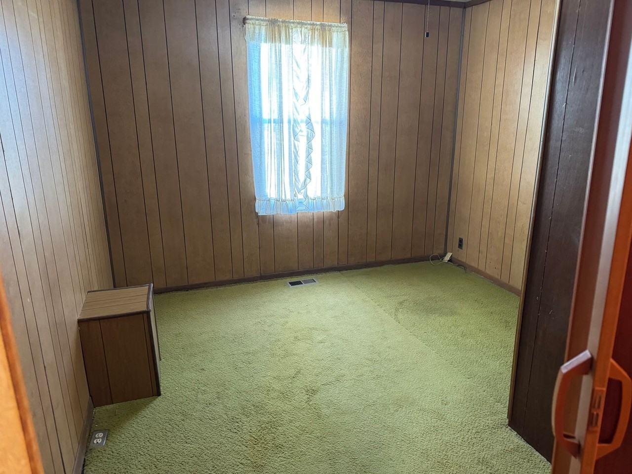 1092 W Vann Rd - Photo 6 of 11