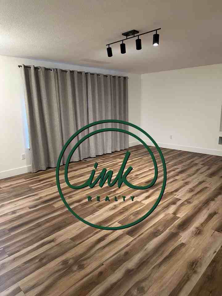 1668 Spruce Way - Photo 2 of 16