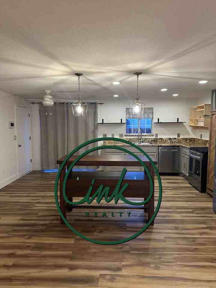 1668 Spruce Way - Photo 6 of 16