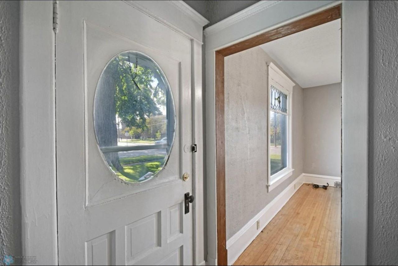 602 10th St N - Photo 4 of 18