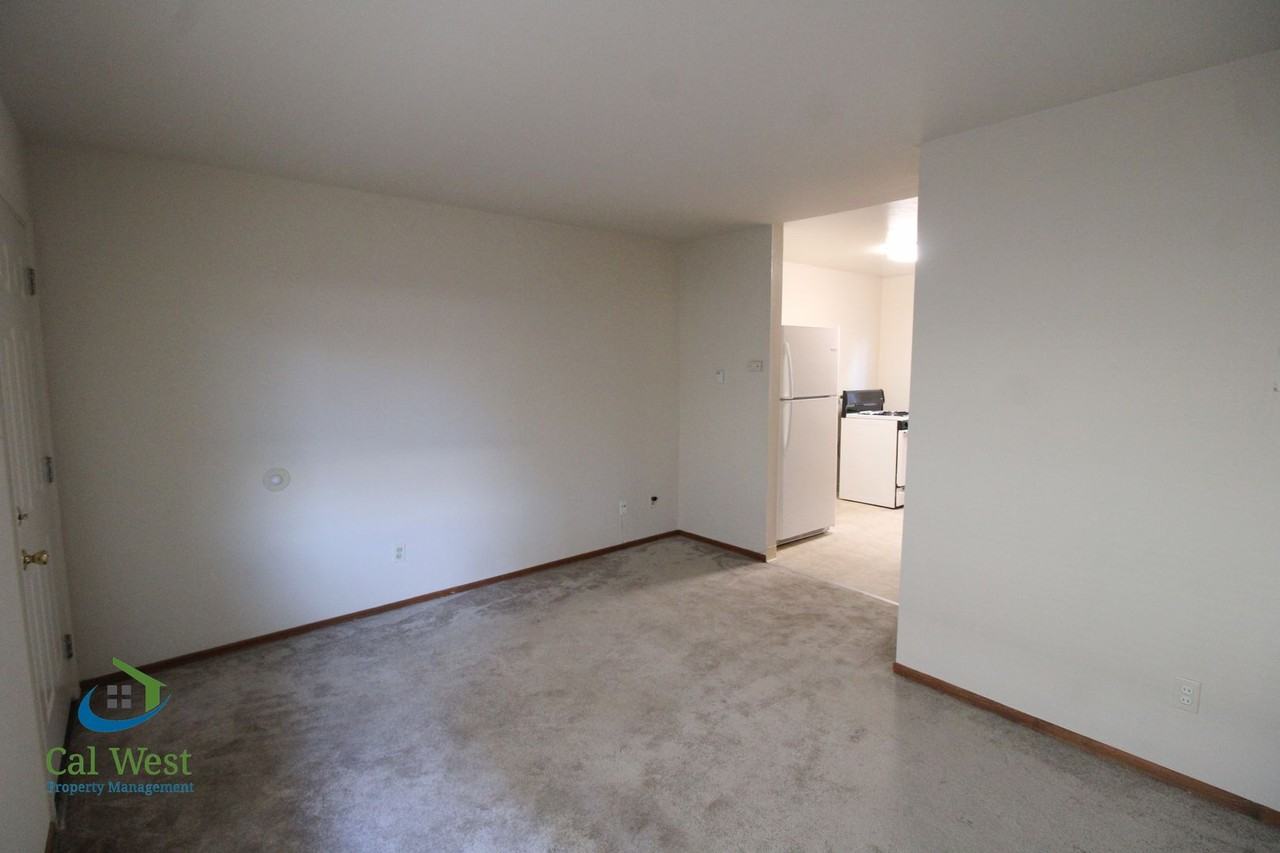 912 Delbert Way #2 - Photo 7 of 14