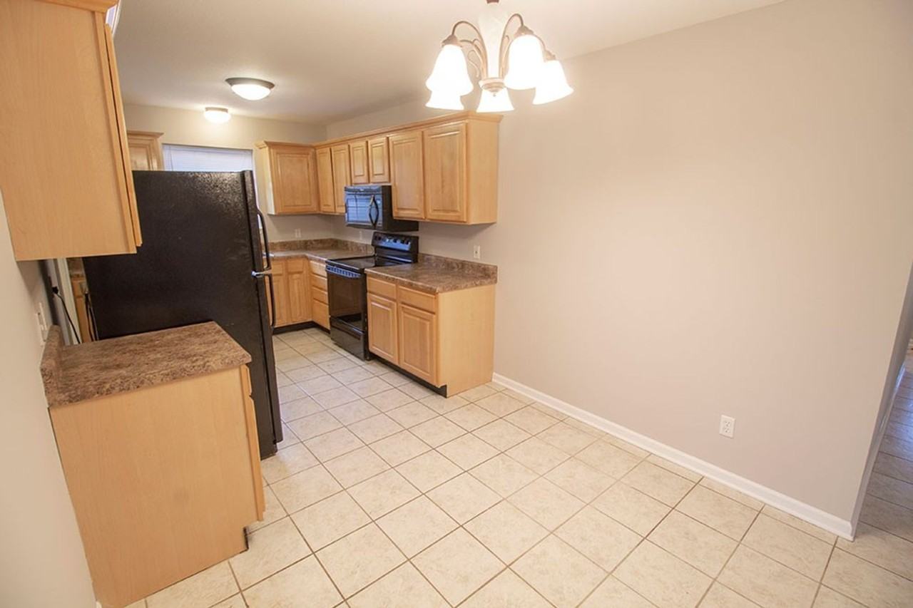 1910 Harmony St - Photo 7 of 32