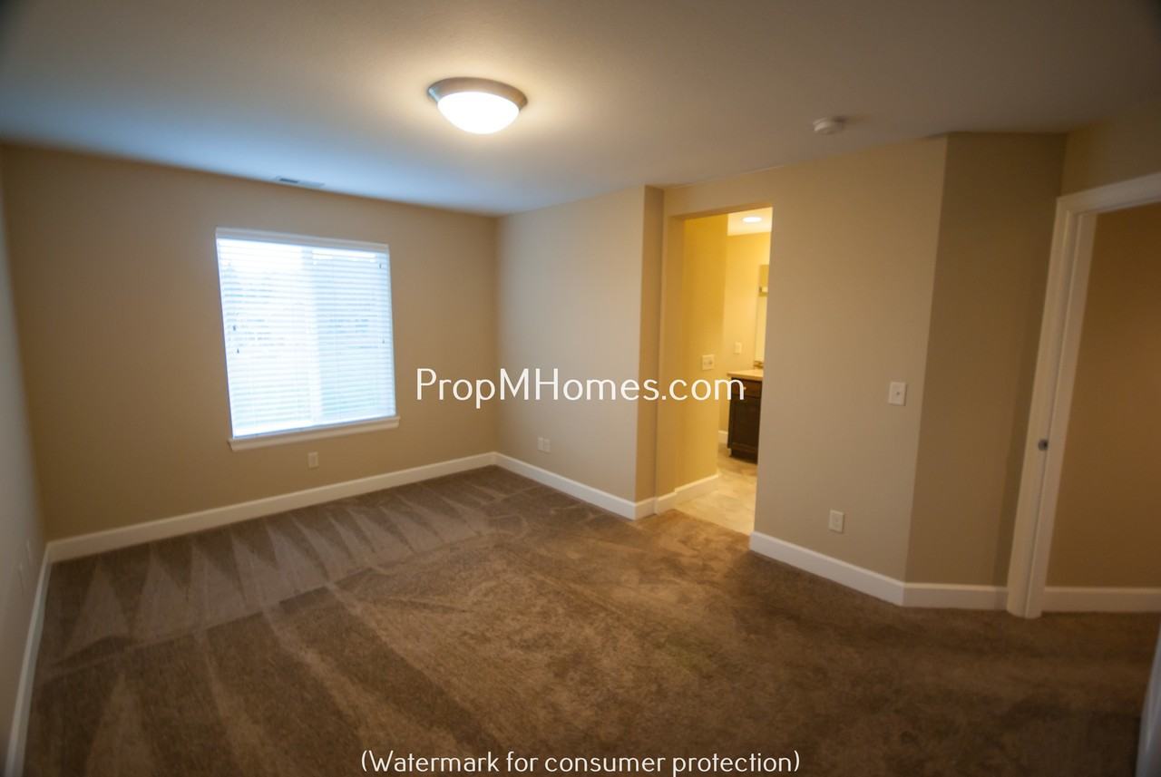 15242 Se Shale Dr - Photo 7 of 20