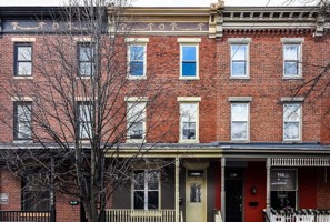 featured image of 2006 Green St