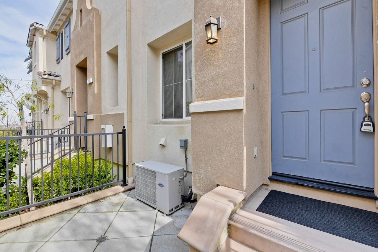 267 Parc Place Dr - Photo 6 of 41