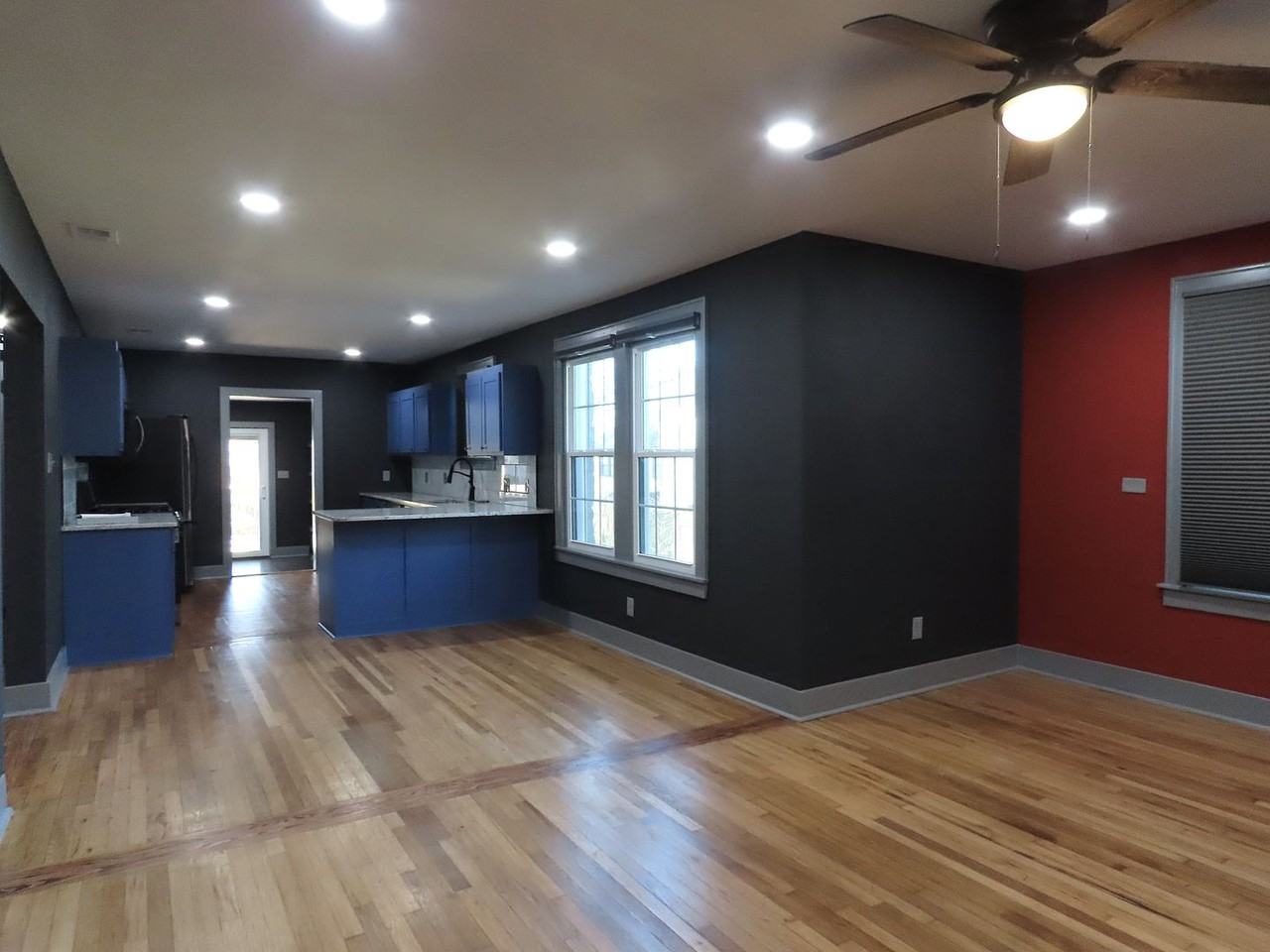 613 S Palace Ave - Photo 7 of 35