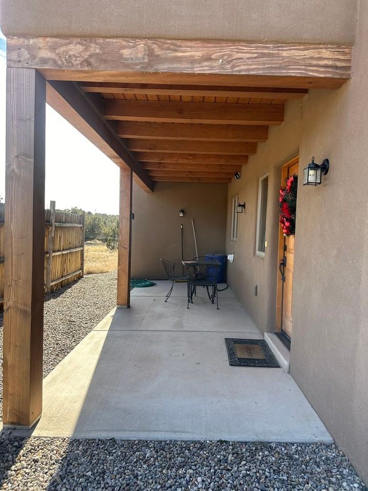 95 95 A Paseo Nopal - Guest House - Photo 3 of 27