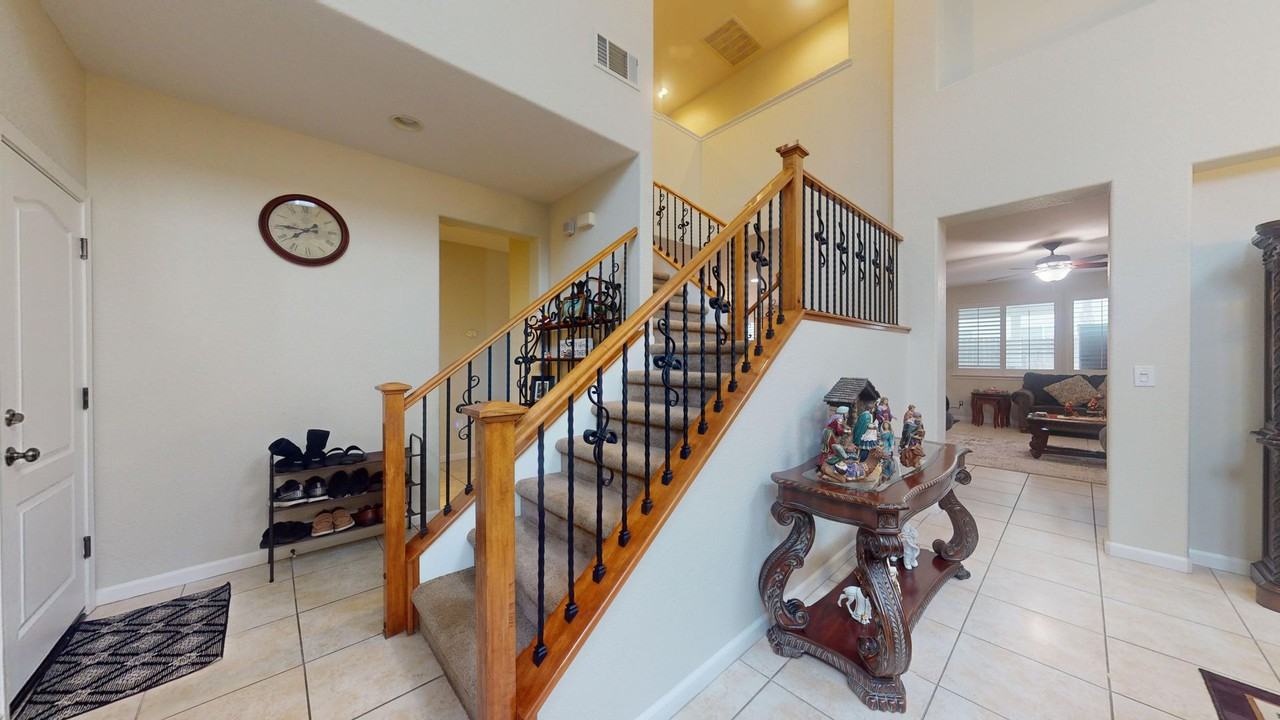 2805 Amir Drive - Photo 2 of 20