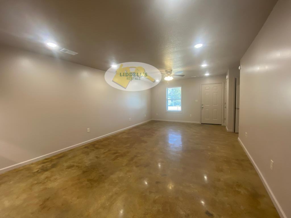 812 South 7th Street - Photo 3 of 19